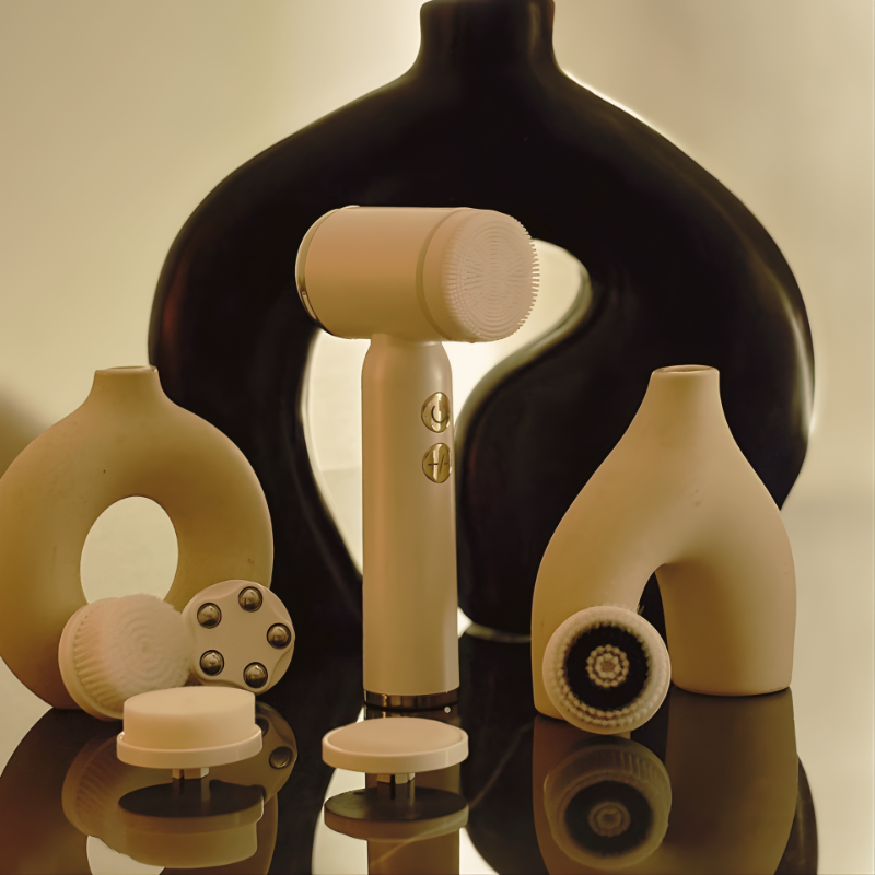 Aura Facial Cleansing Brush